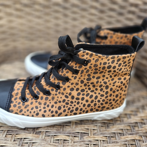 OLIVIA MILLER leopard print tennis shoes - Picture 8 of 9